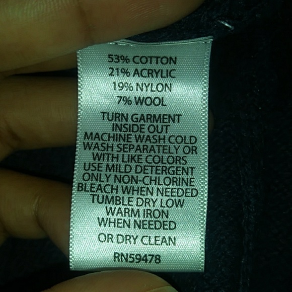 Between me & you sweater! - Picture 6 of 8